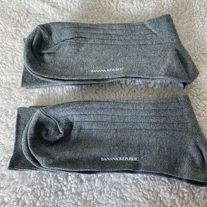 Banana Republic Men’s Dress Socks 2-Pair in Heather Gray Size 7-12